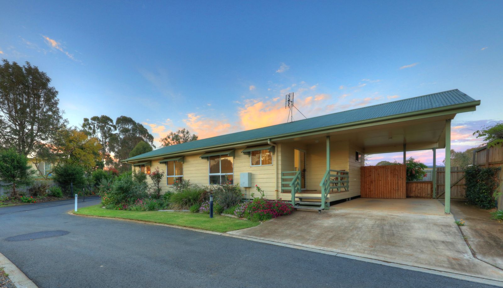 Apartment - Pepper Tree Cabins
