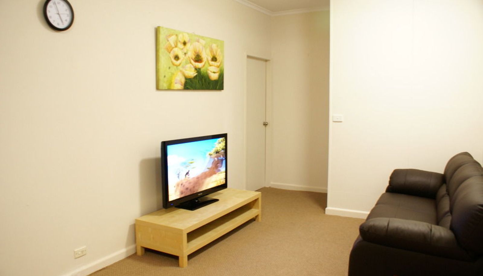 Info - Country Lodge Motor Inn