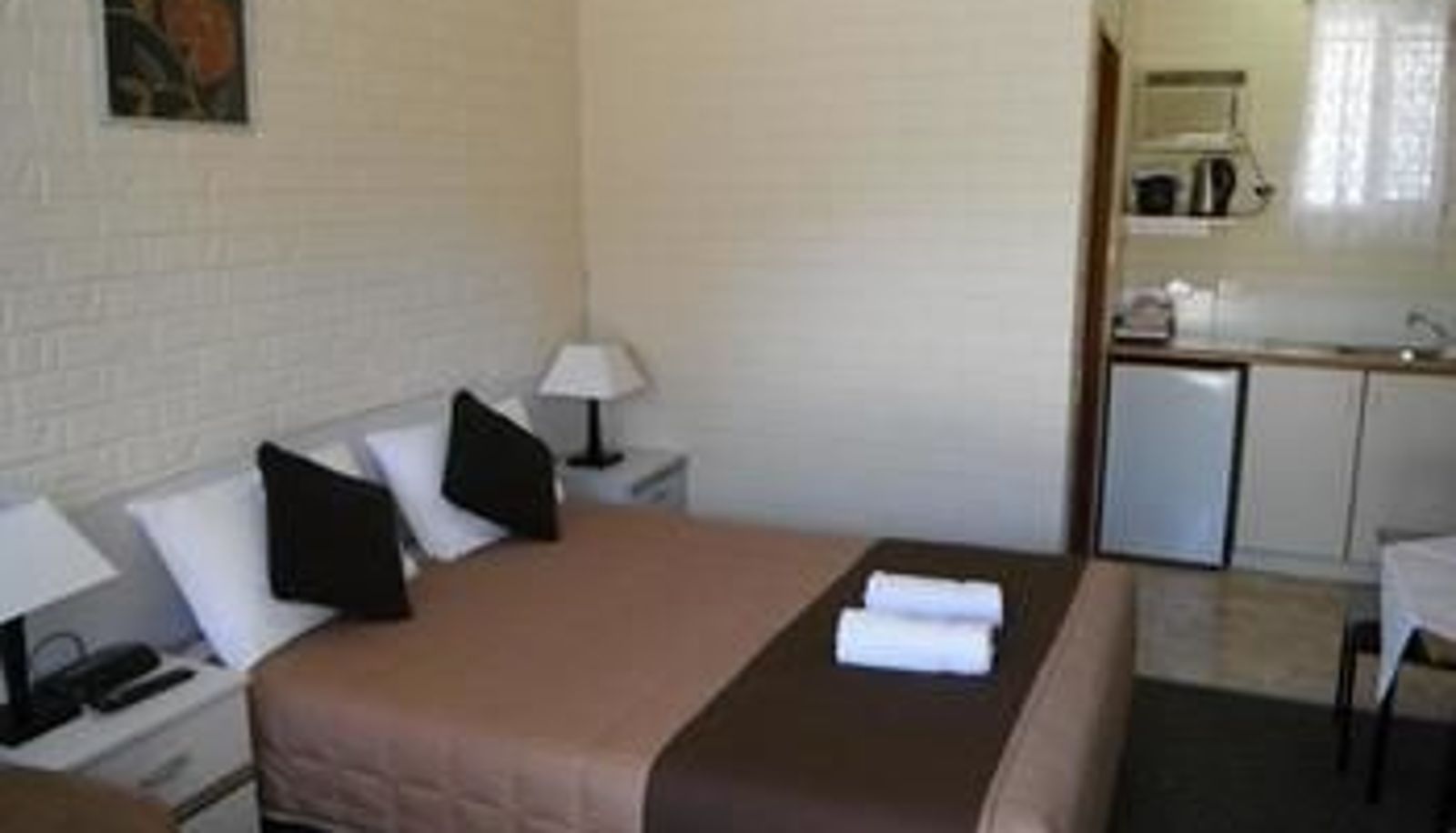 Info - Bondi Motel Moree