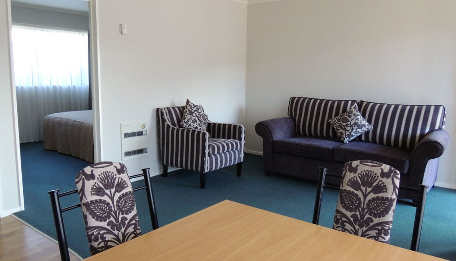 Info - Central Motor Lodge