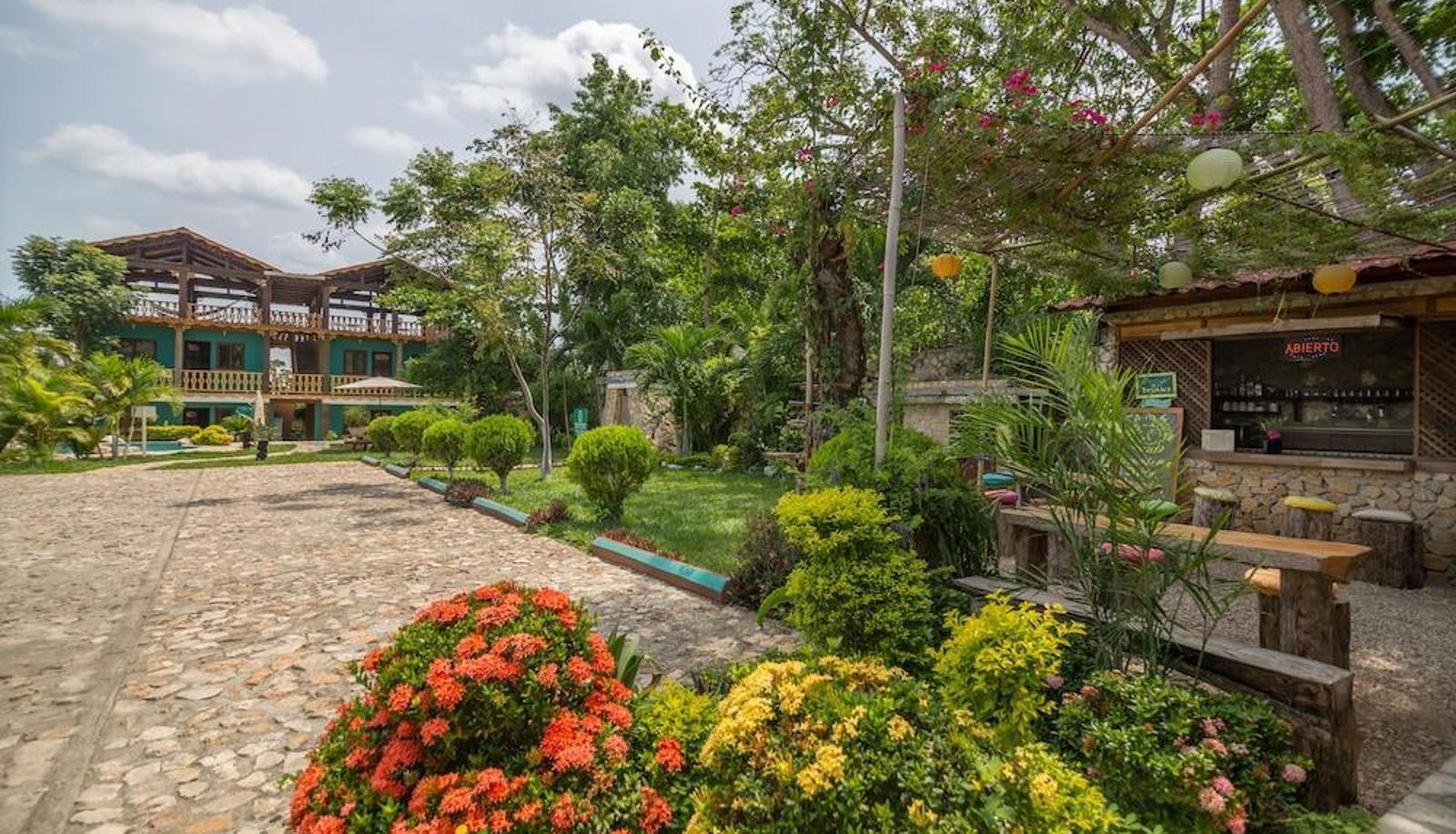 Hall - Casa Hunahpu