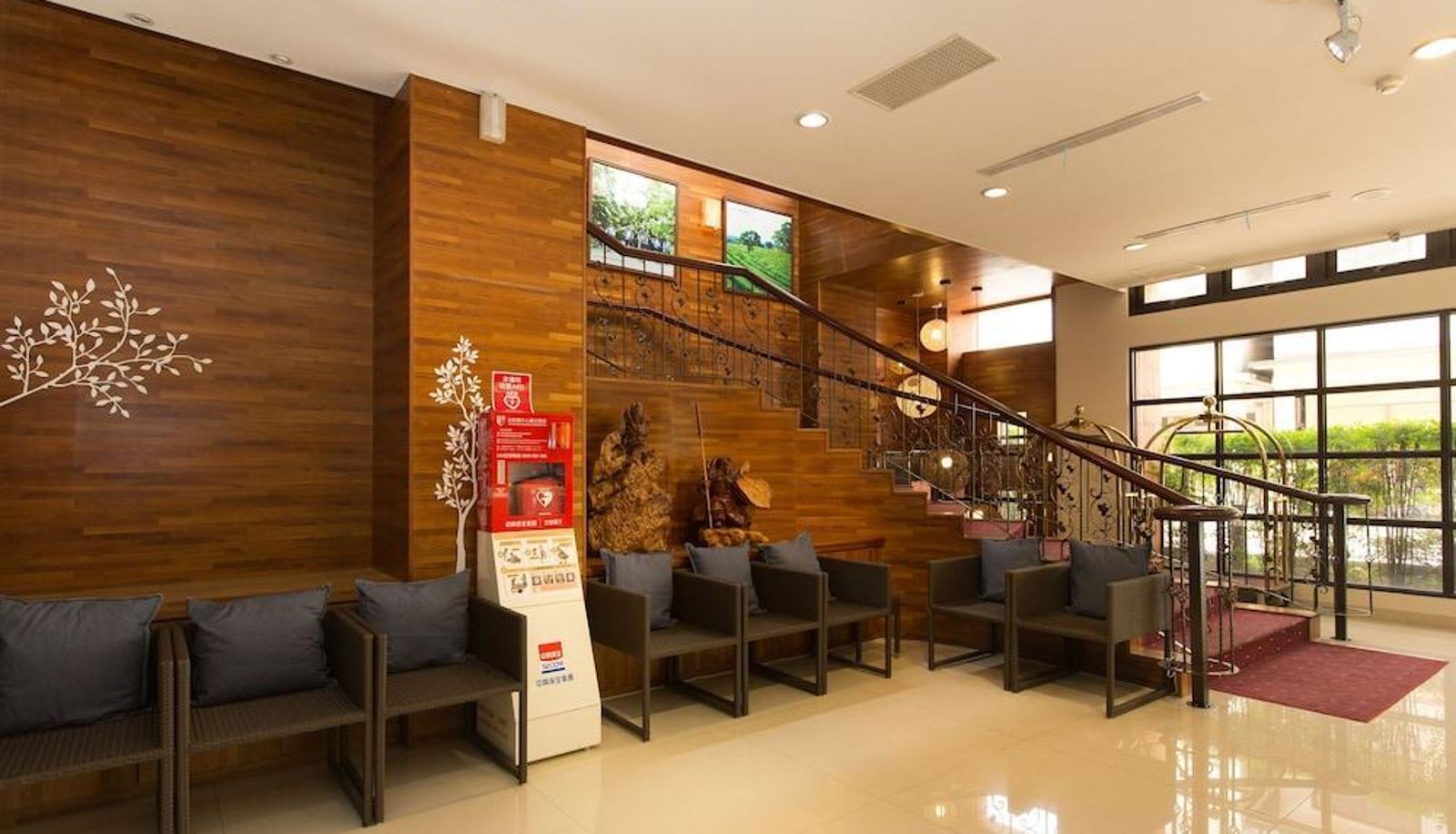 Hal - F Hotel Sanyi