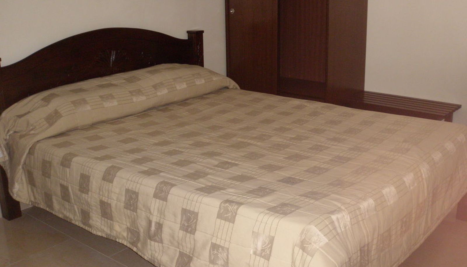 Camera standard - Lumut Villa Inn