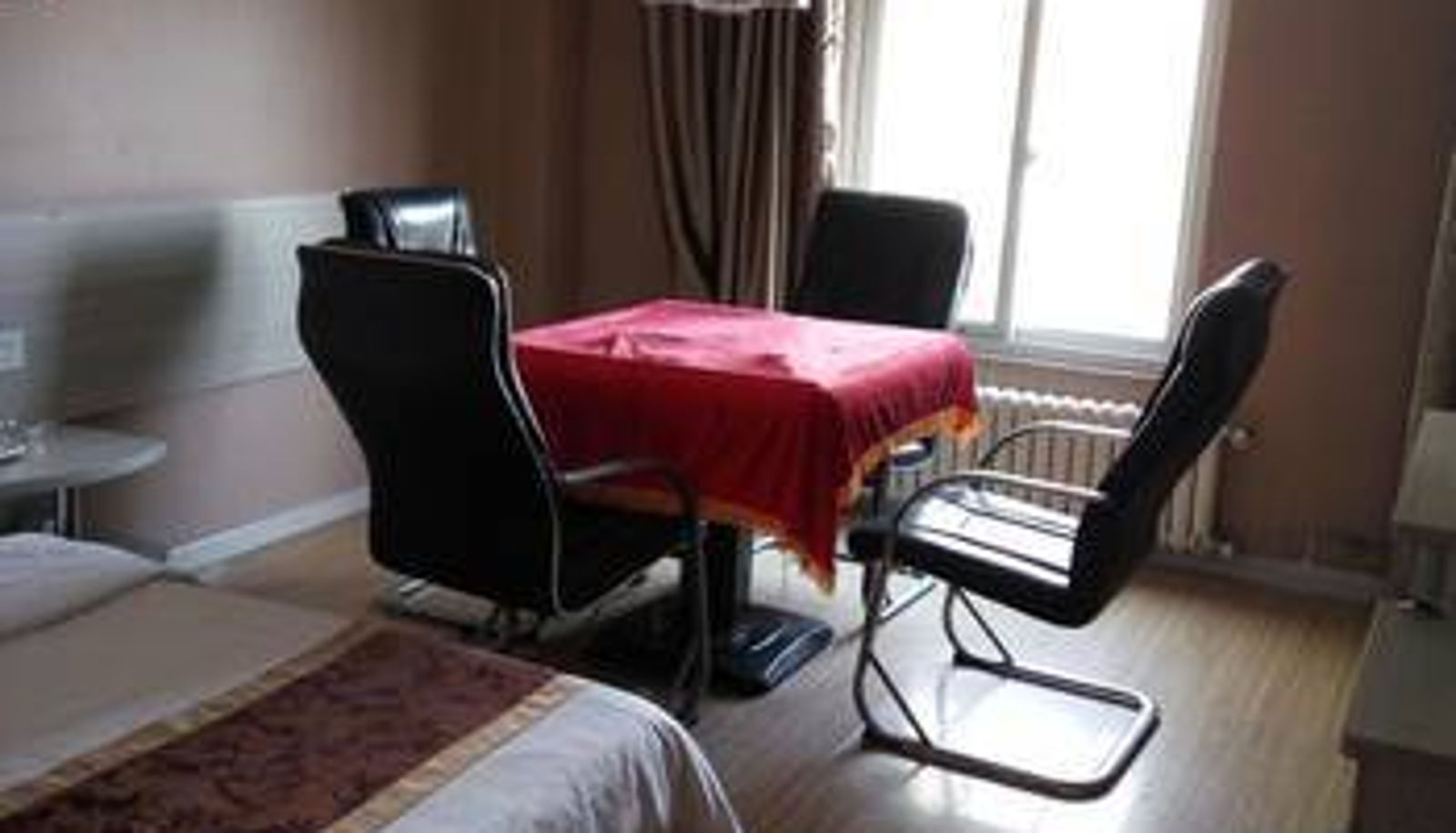 Zimmer - 99 Hotel