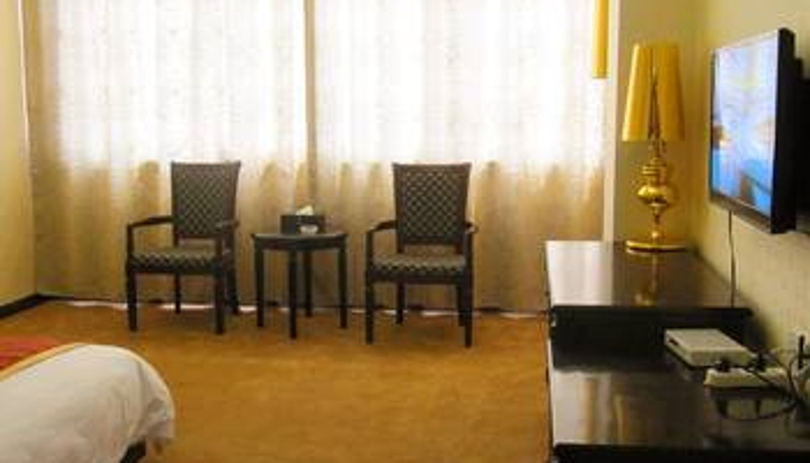 Room - Golden Family Apartment Hotel