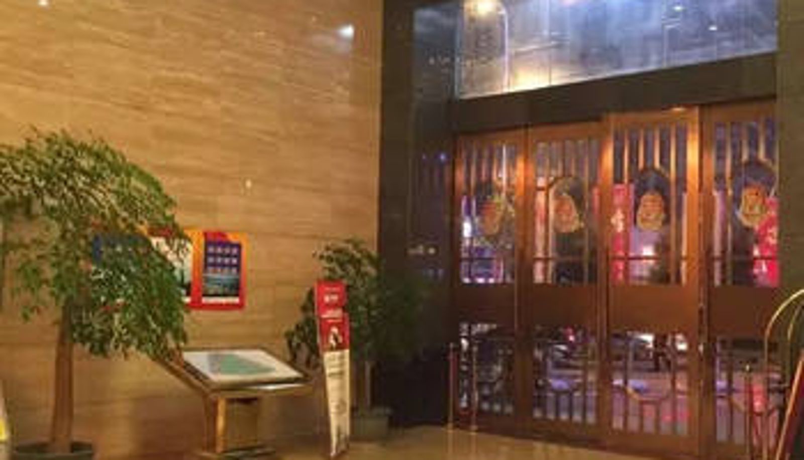 Sala - Qilin Zhongtai Hotel (First People's Center Hospital Store)