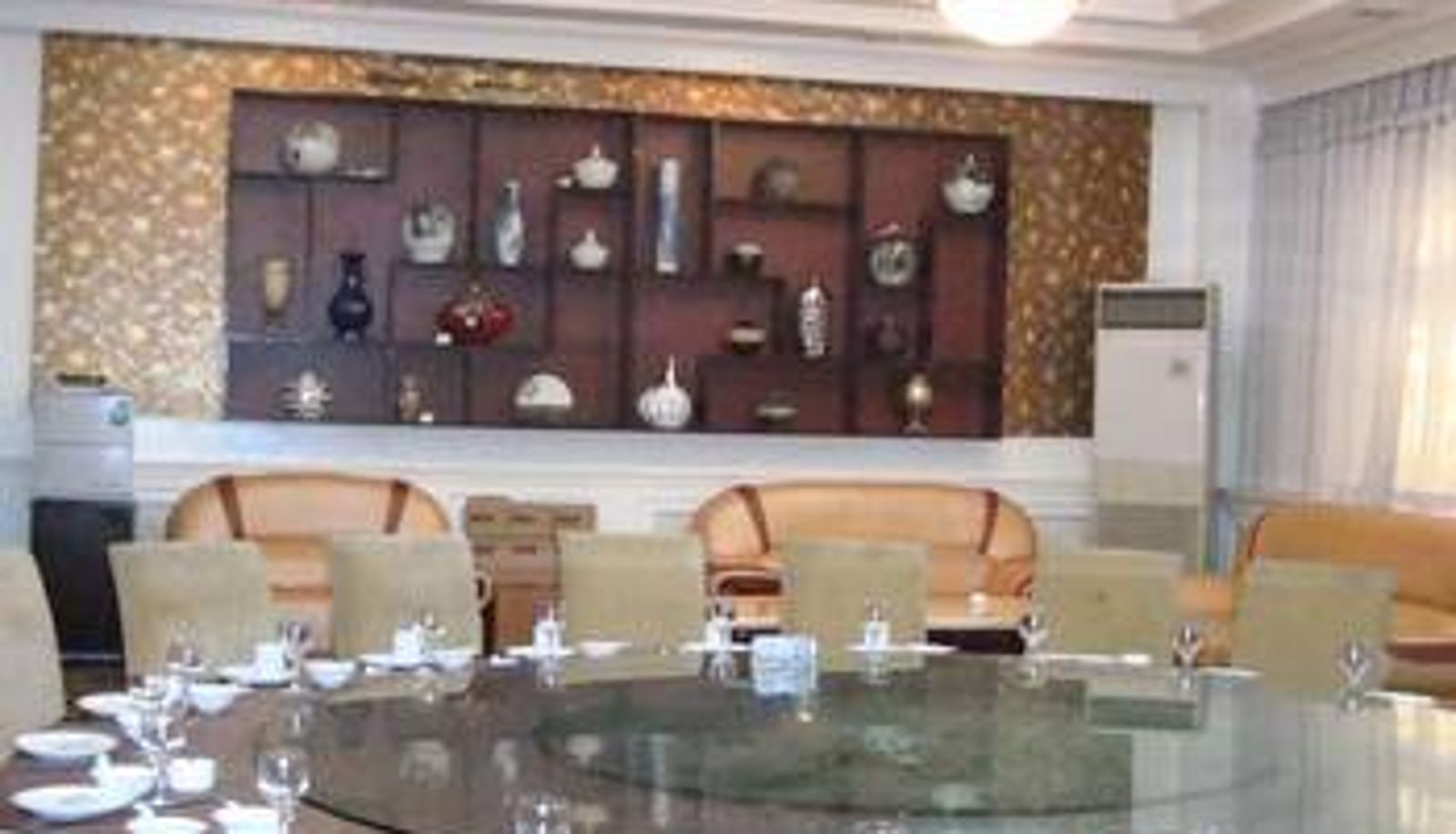 Ontbijtzaal in het restaurant - 克拉玛依金新宾馆