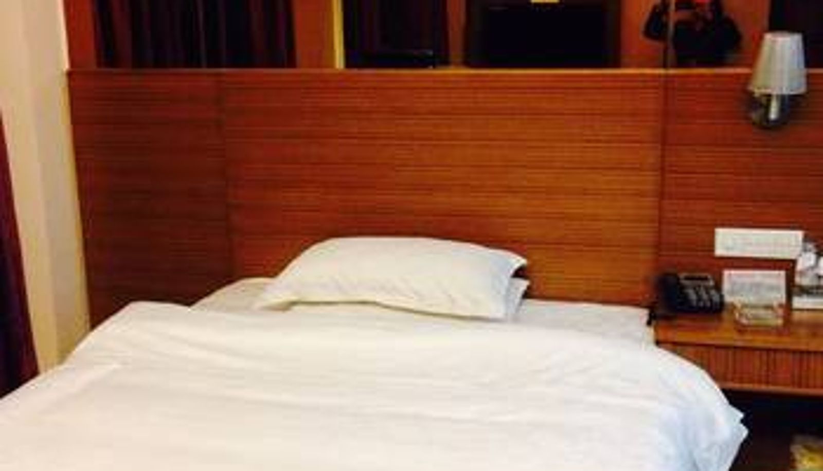Chambre - Sanlian Business Hotel (Hezhou College Branch)