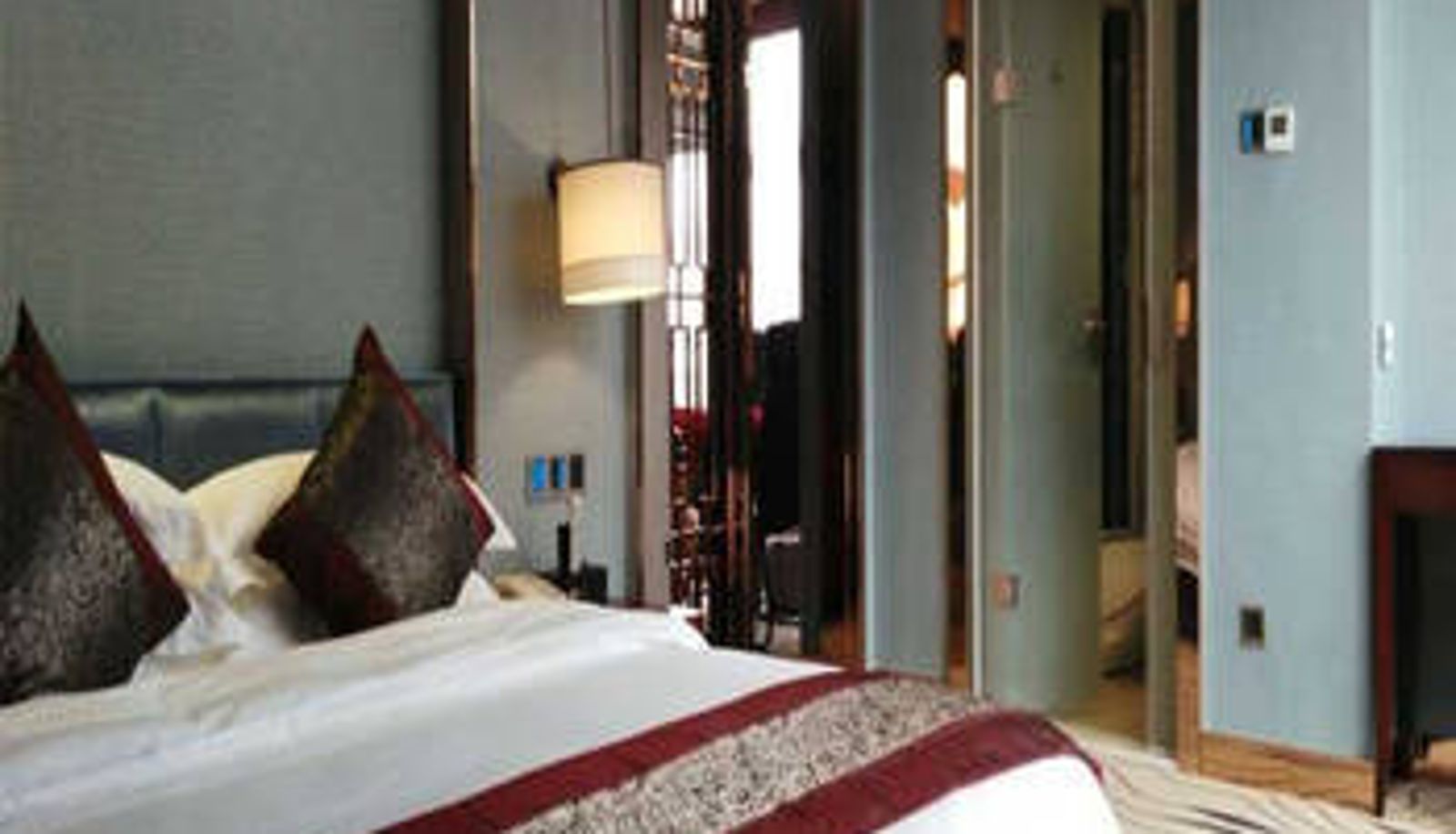 Camera - Fortune Hotel