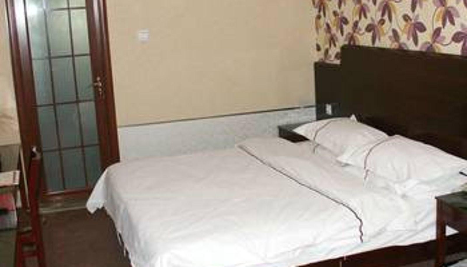 Kamer - Hailong Garden Hotel- Xuchang
