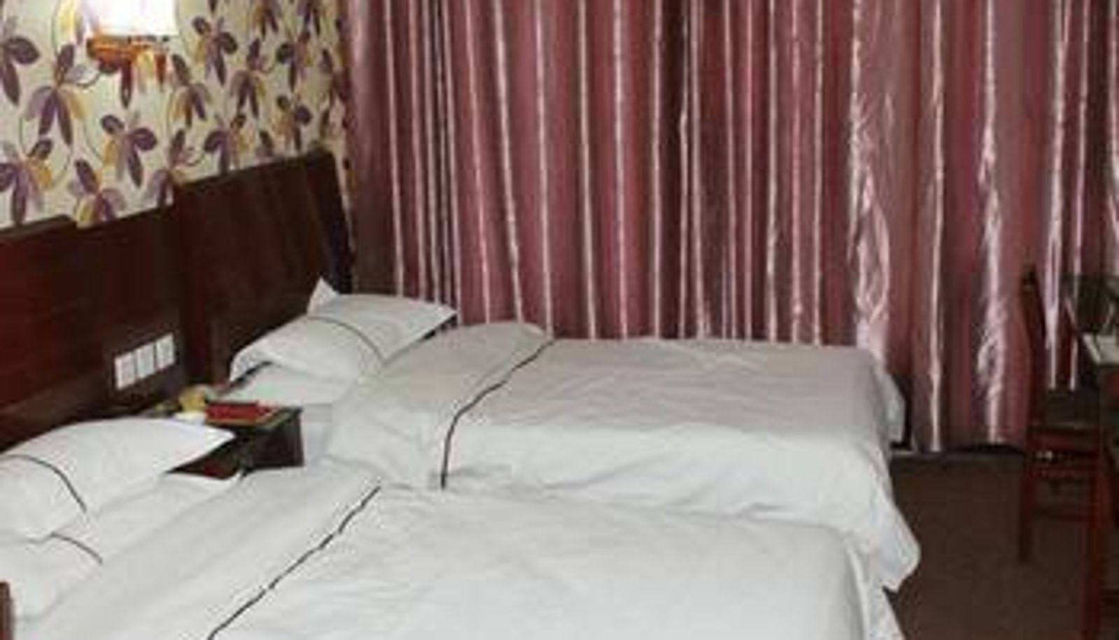 Zimmer - Hailong Garden Hotel- Xuchang