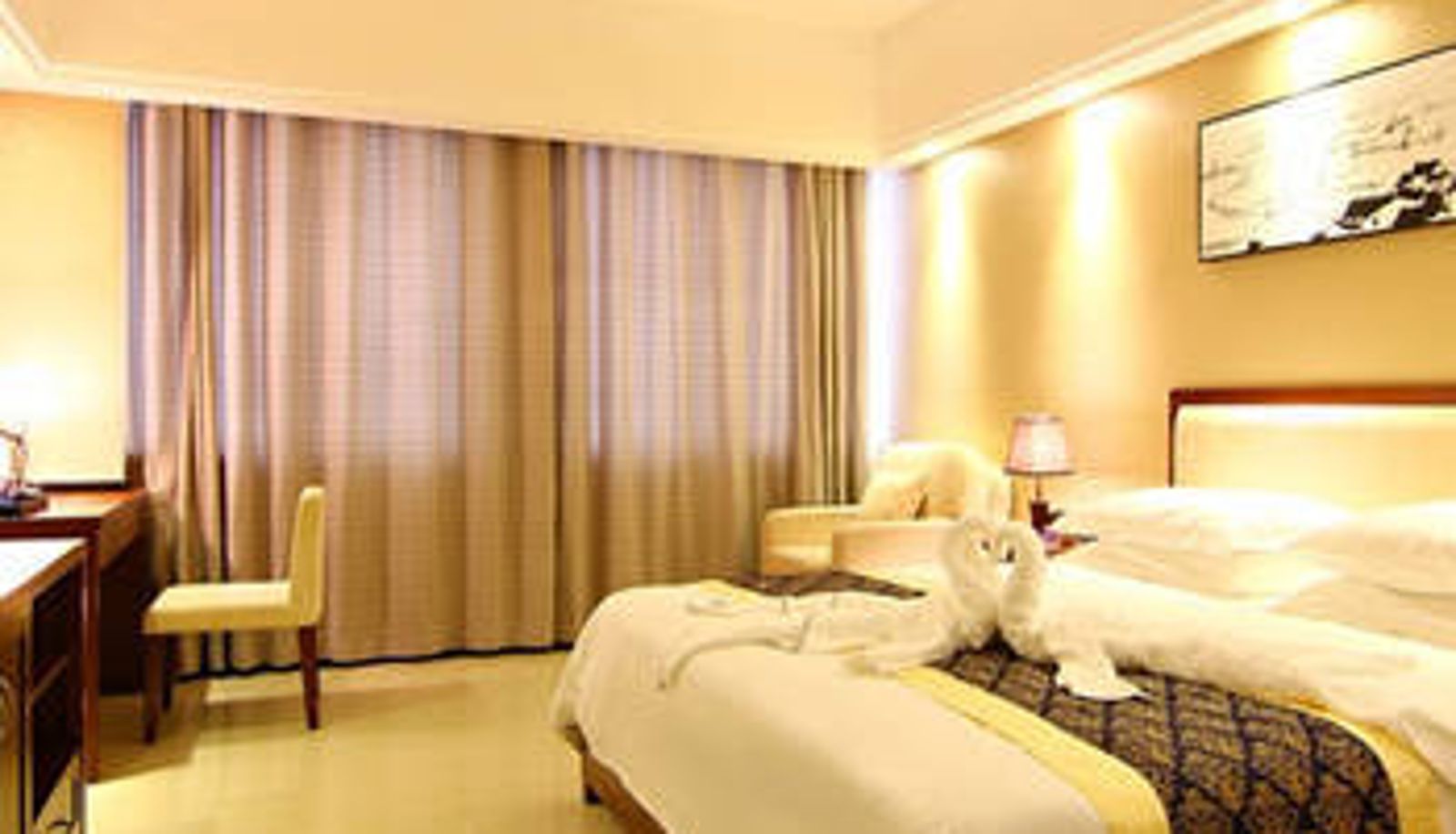 Zimmer - Chamber of Commerce Hotel