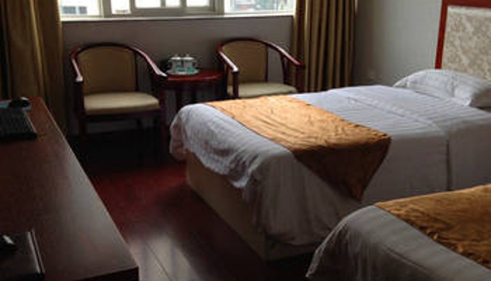 Zimmer - Tianyi Business Hotel
