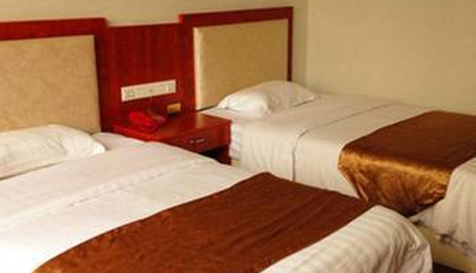 Zimmer - Tianyi Business Hotel