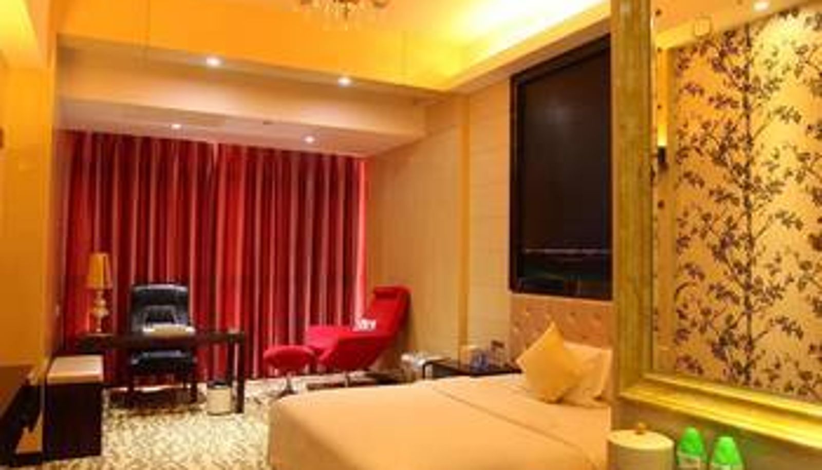 Room - Diy Bai Hotel