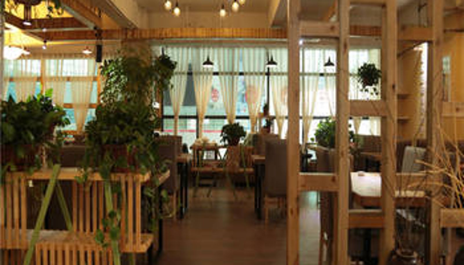 Breakfast room within the restaurant - Luoyang Shuizhongyang Hotel
