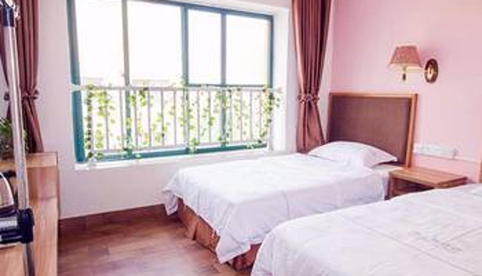 Camera - Haishangju Holiday Hotel