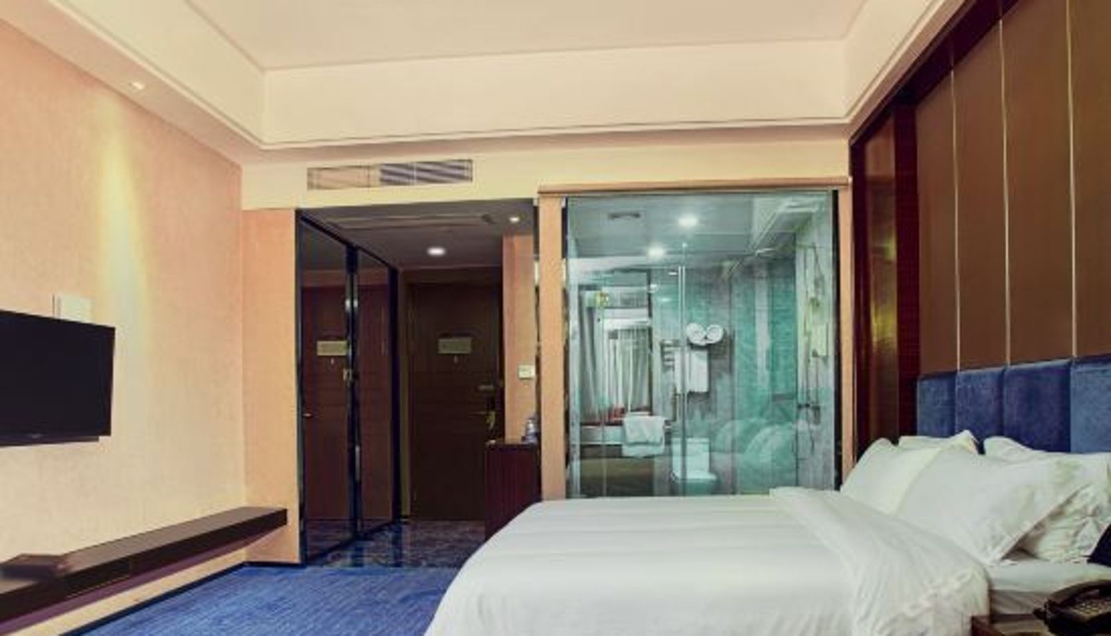 Zimmer mit Meerblick - Harbour Plaza Holiday Hotel