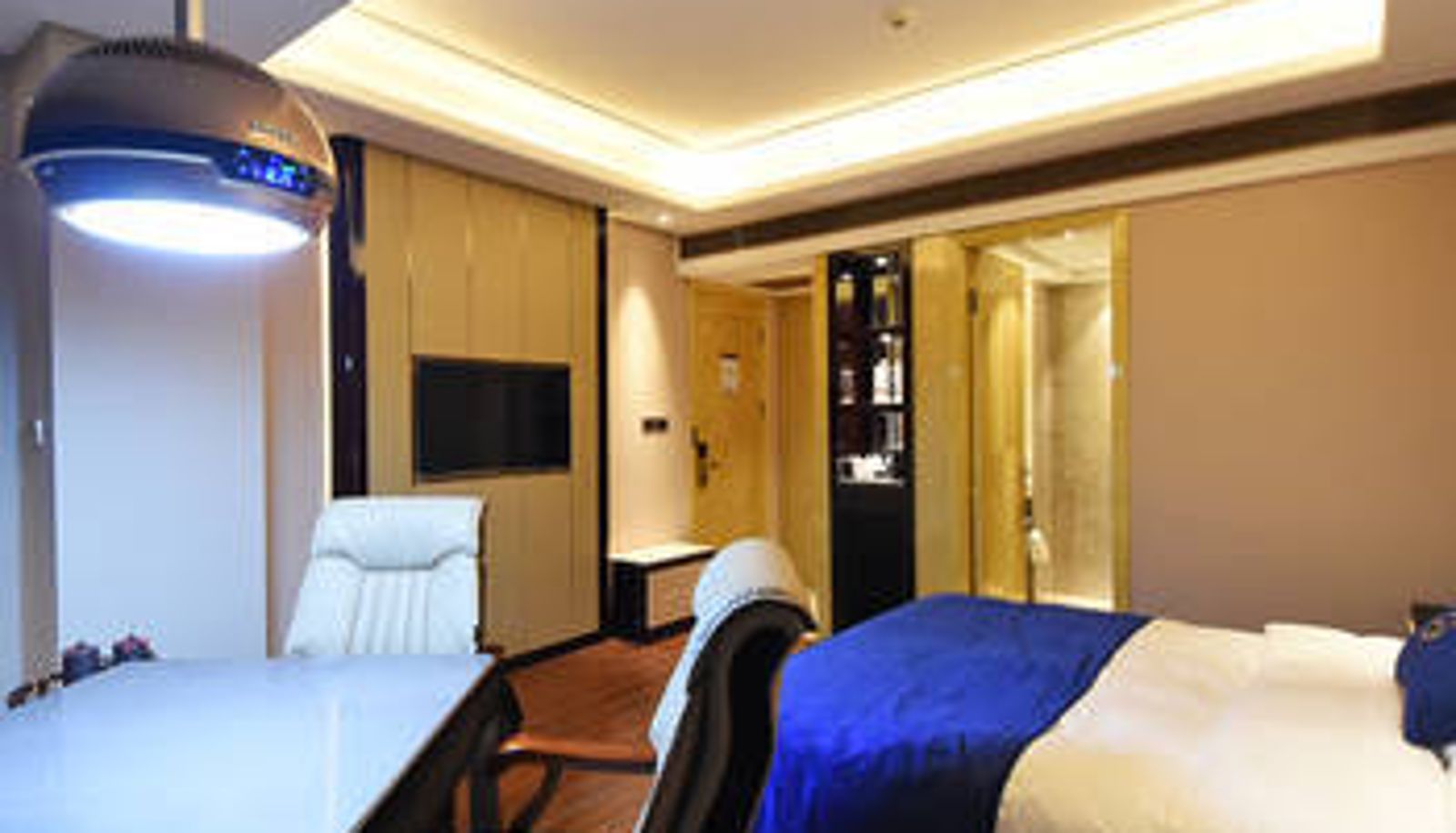 Room - Brilliant Hotel