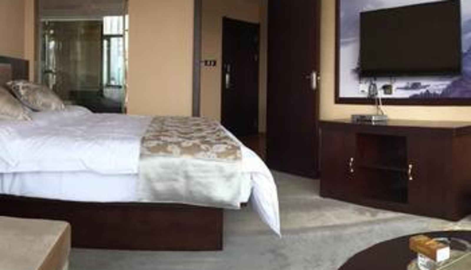 Room - Yuelai Hotel
