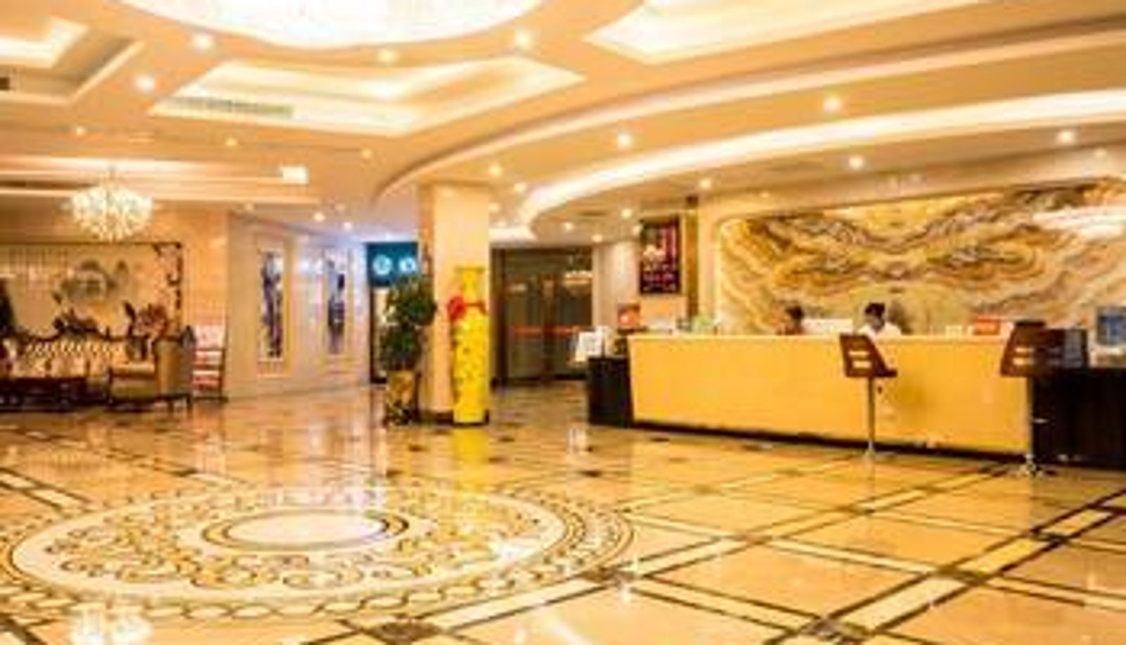 Hal - Bao Chang Hotel