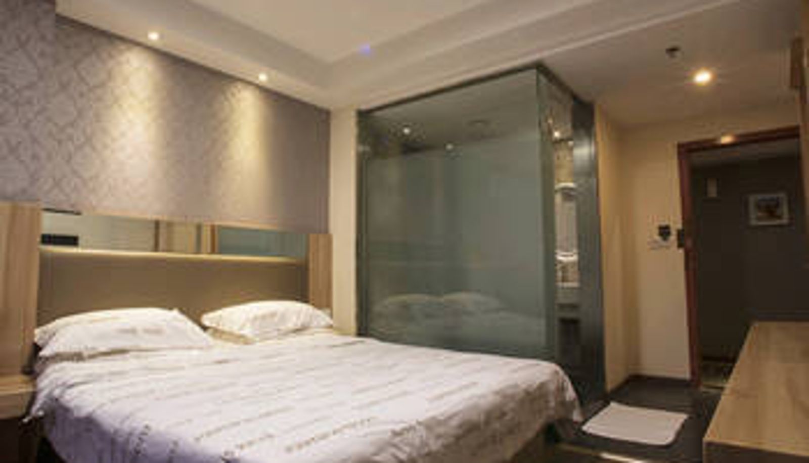 Camera - Tuke China Light Hotel (Jingzhou RT-Mart)