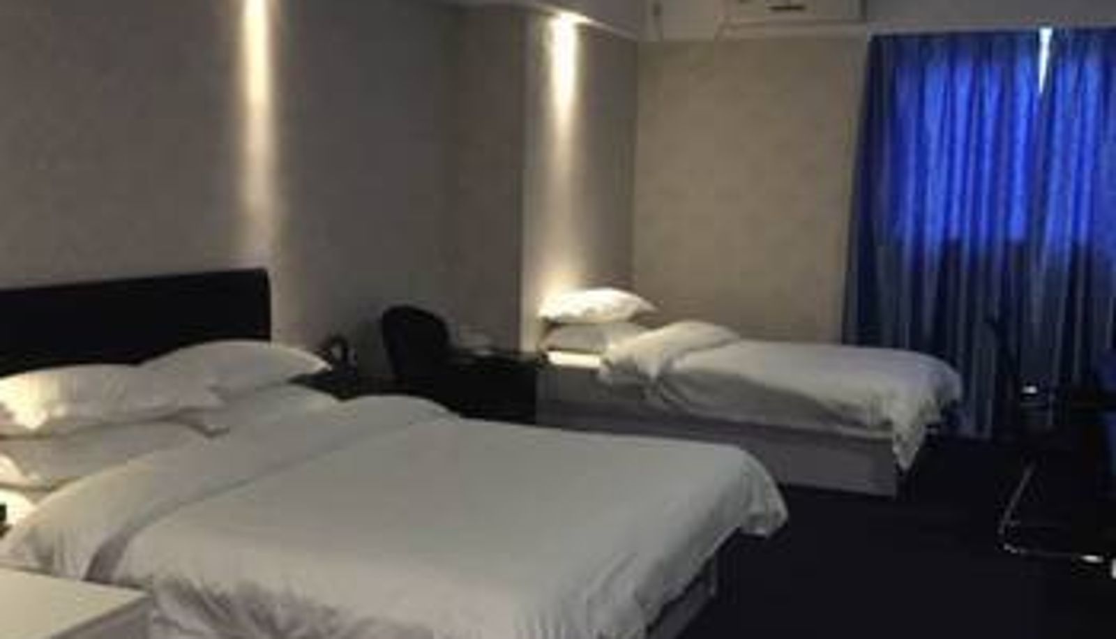 Room - MOON HOTEL