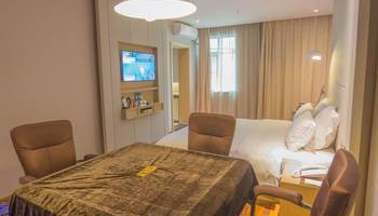 Zimmer - UTRIP HOTEL