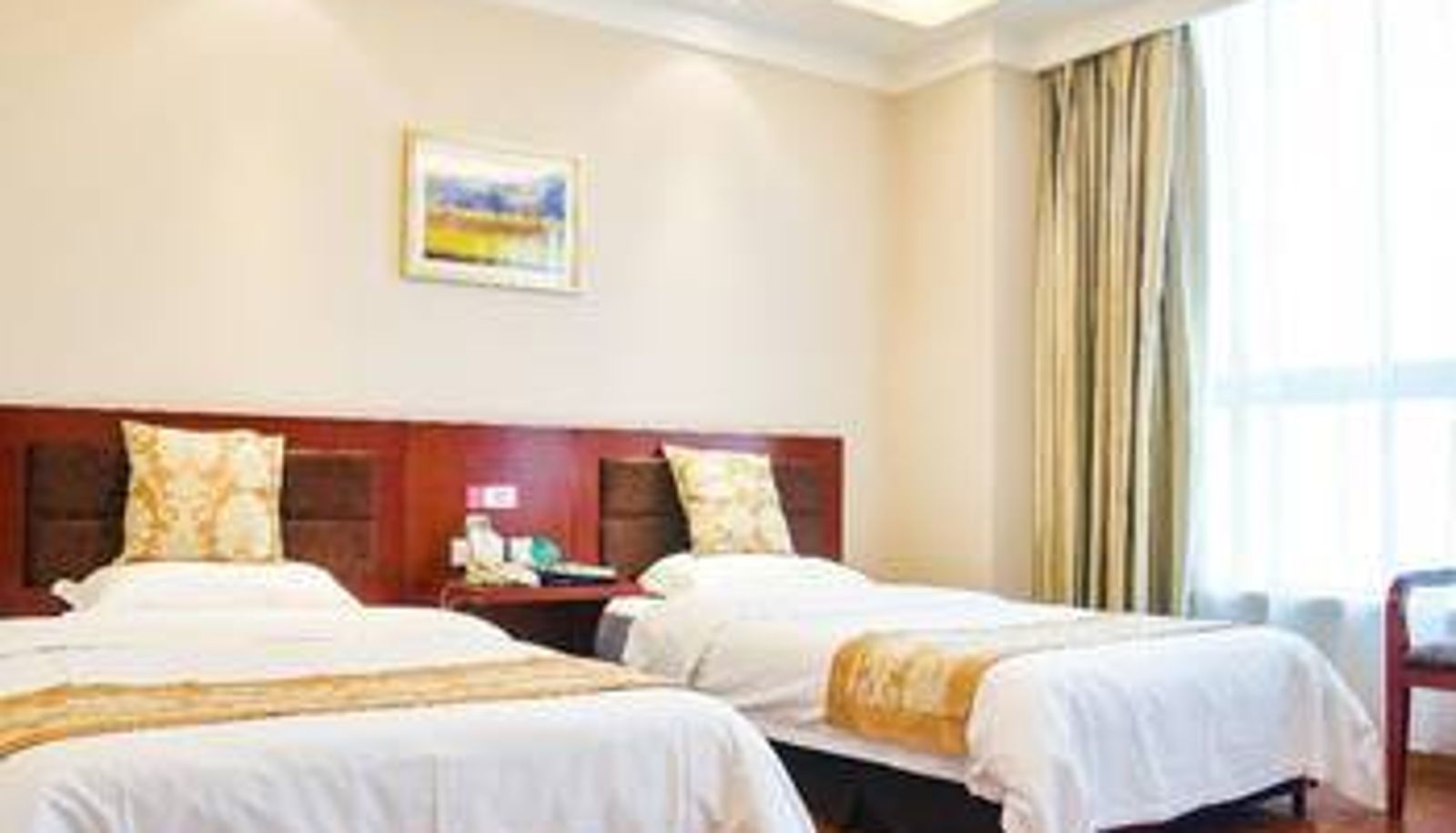 Zimmer - Enlightenment Science and Technology Convention Hotel