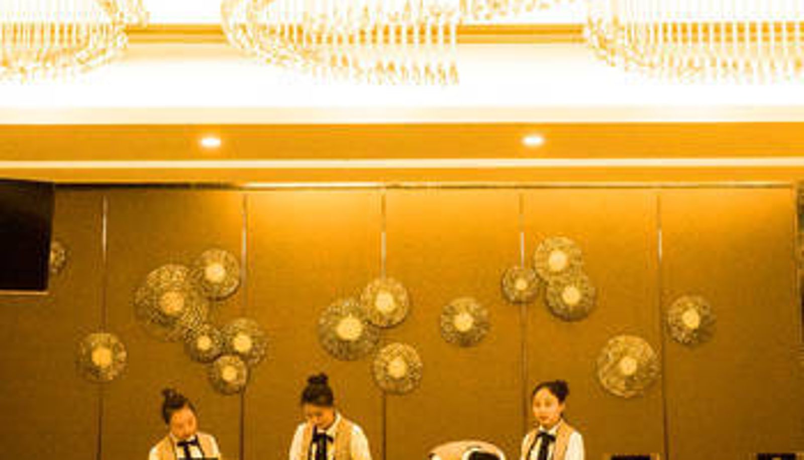 Hal - Tianshui Crystal Garden Hotel (Central Plaza Store)
