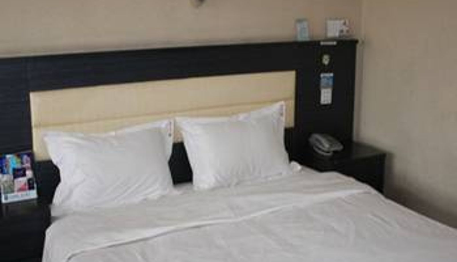 Kamer - Xiongfeng Chain Hotel (Shuguang Hospital East Gate Fashion Store)