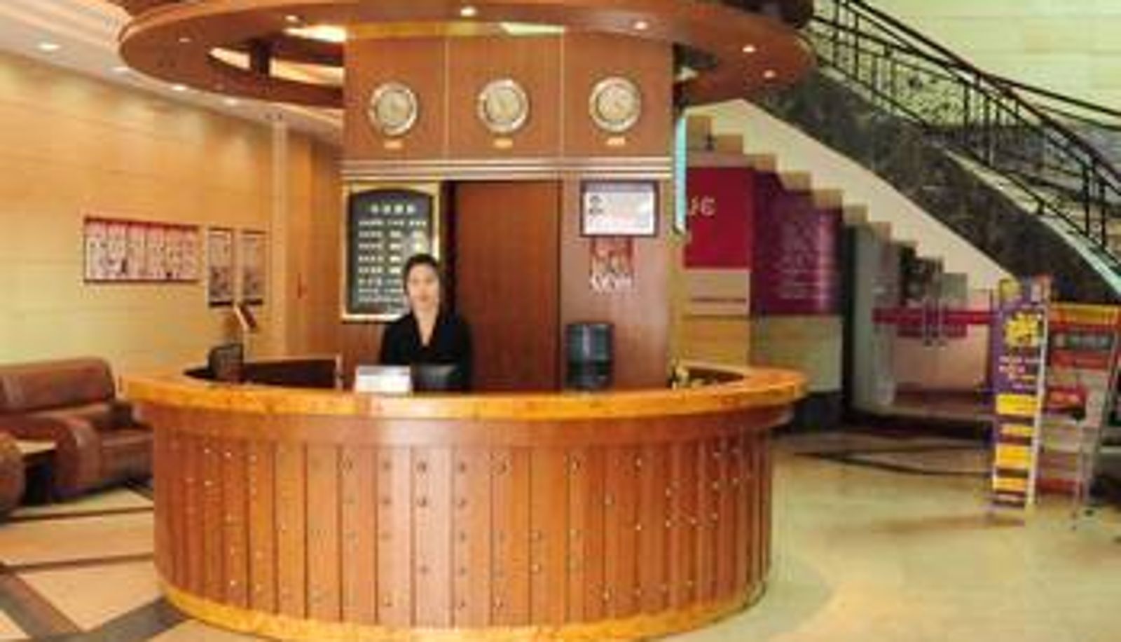 Lobby - 中邮华庭商务酒店(常德桥南店)