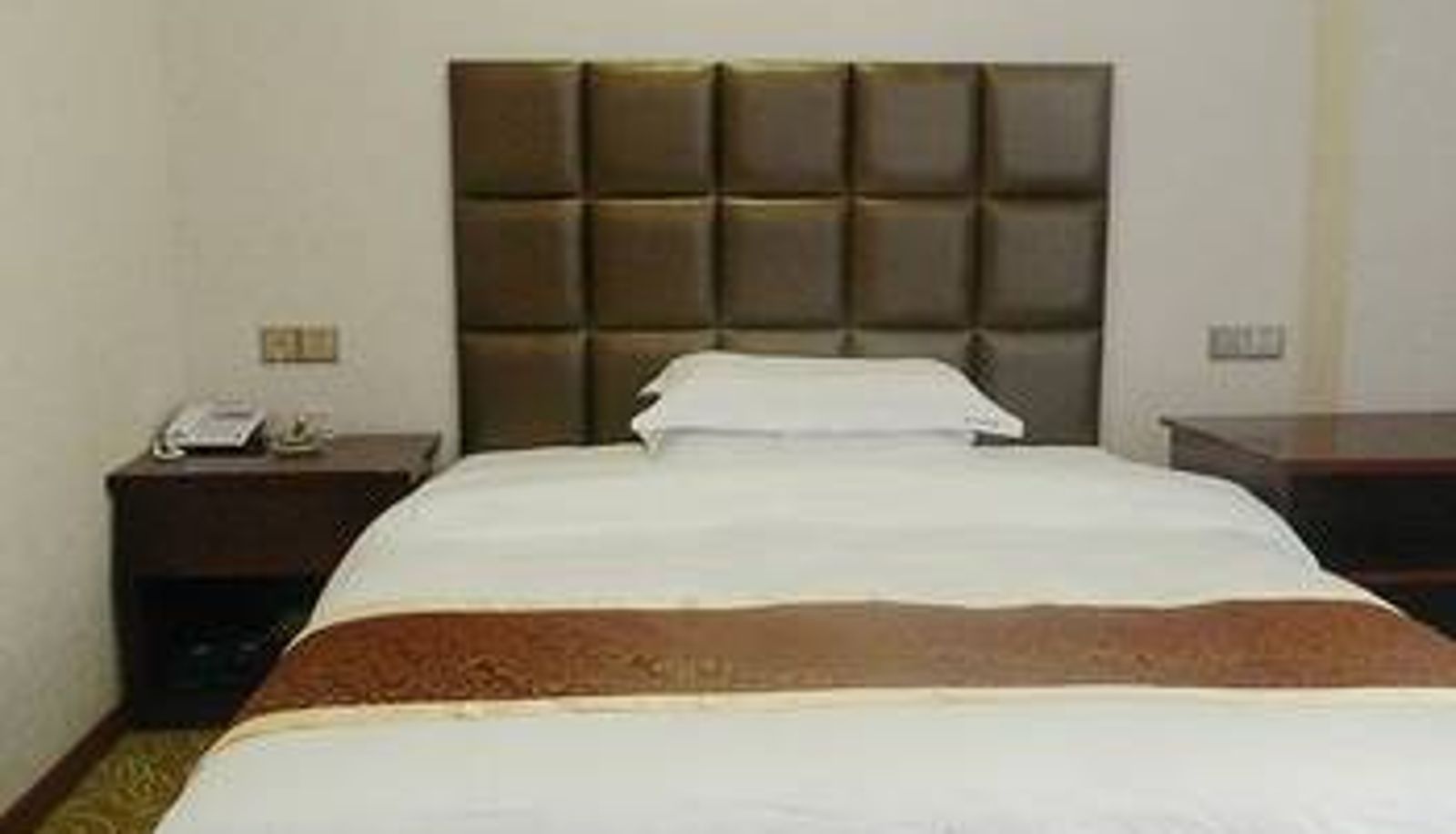 Room - Nanyang Business Hotel (1227 Shopping Plaza Store)