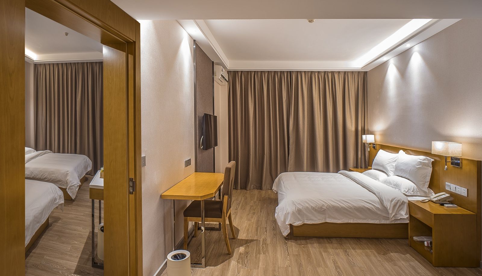 Chambre Familiale - Starway Hotel Zhuhai Seaside Park