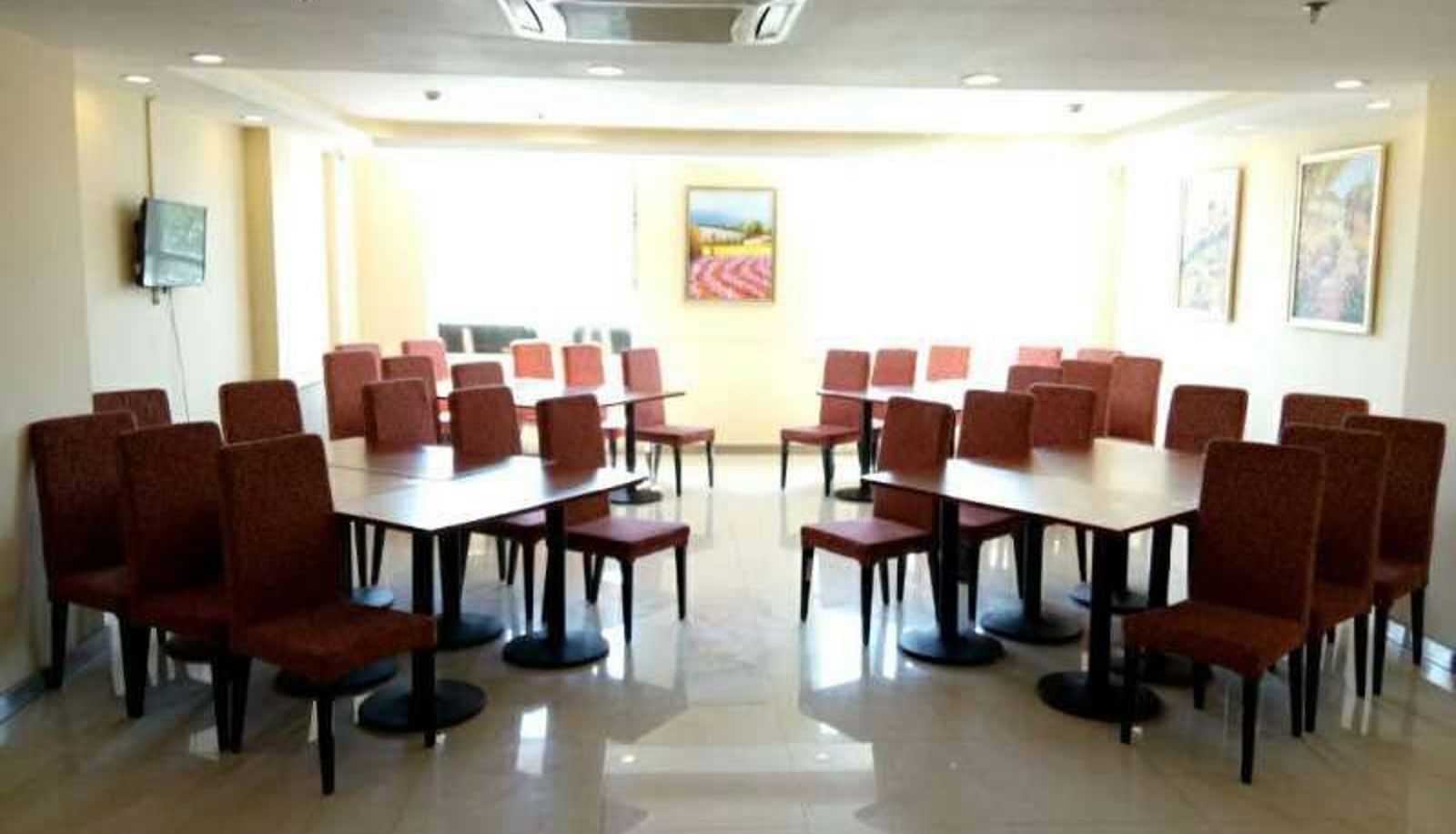 Rezeption - Hanting Fuxin South Railway Station(Domestic Only)