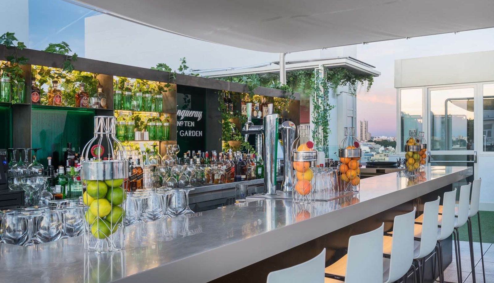 Bar - NH Collection Gran Via