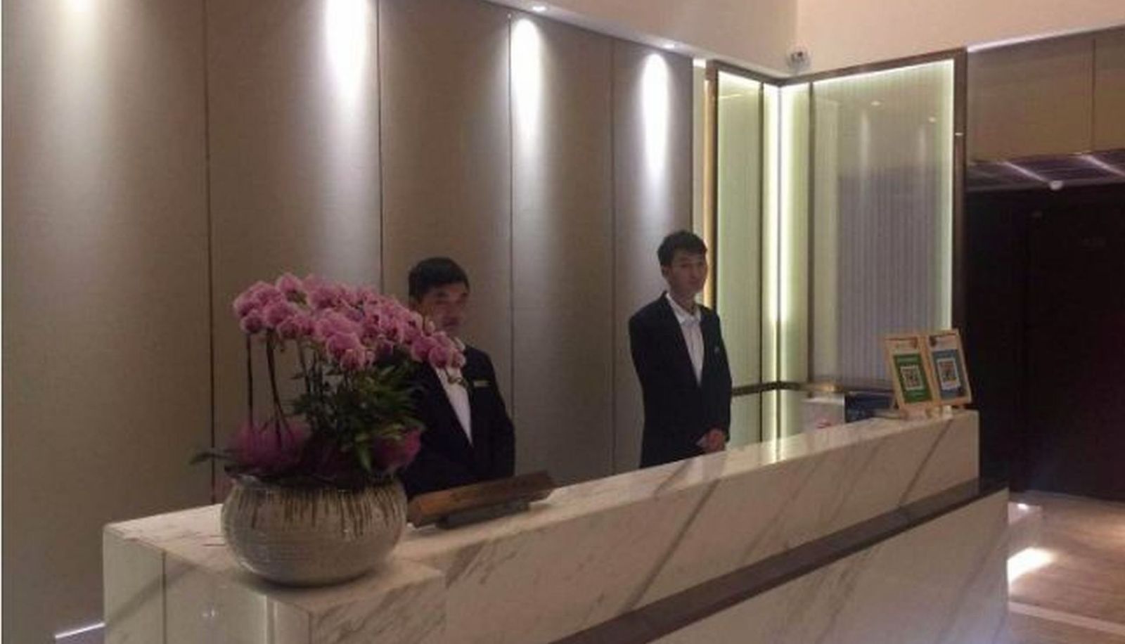 Lobby - Patonview Hotel