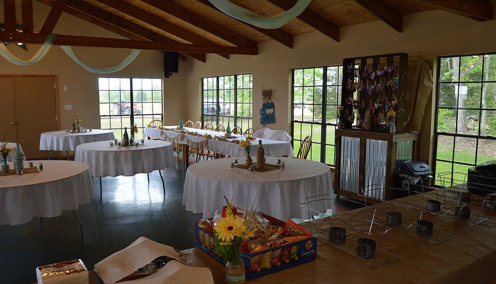Restaurante - Night Bird Ranch