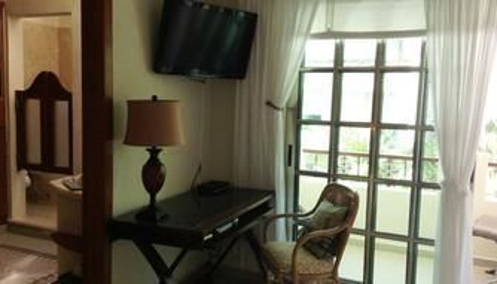 Info - Home Away From Home - Cancun
