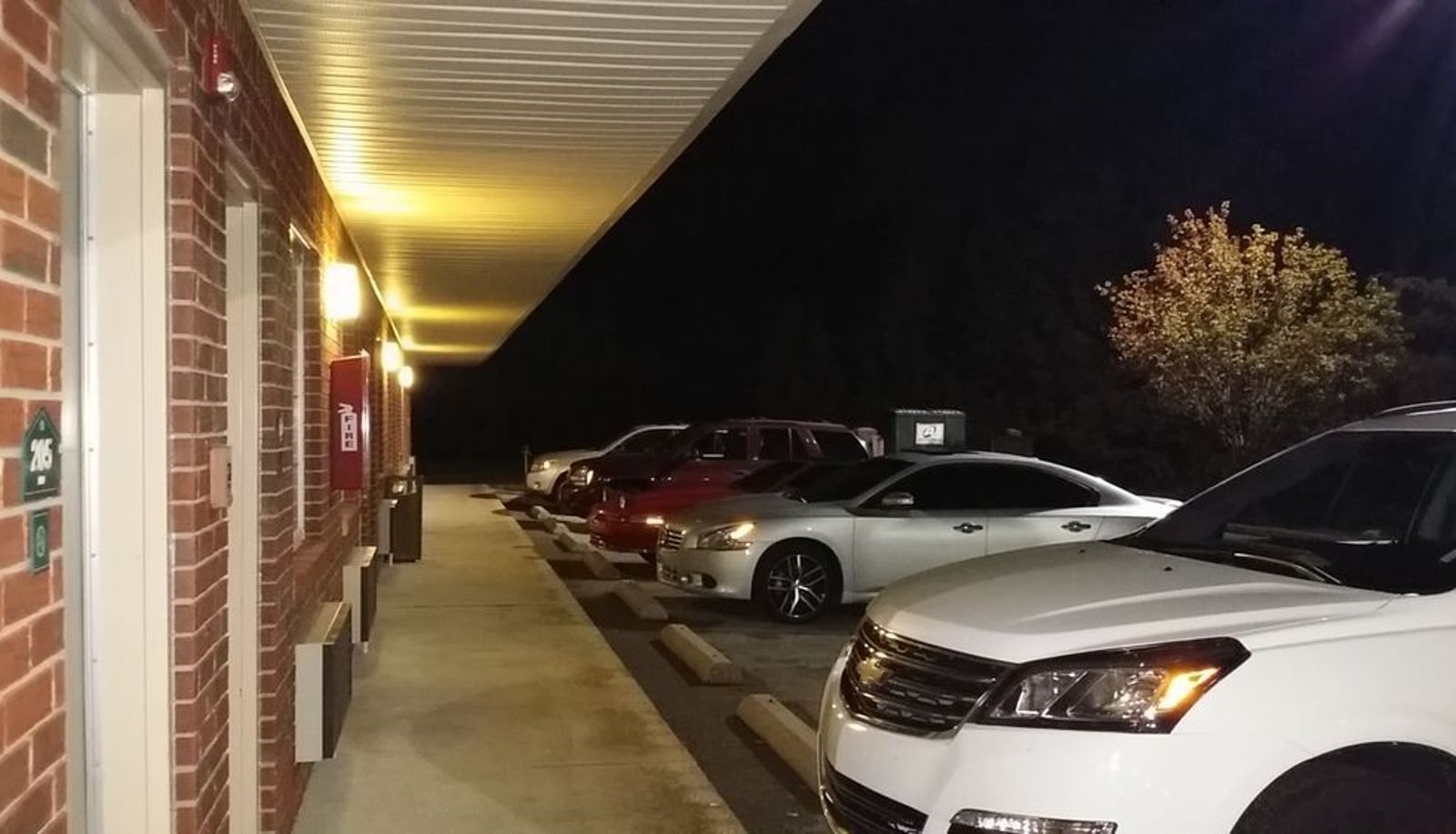 Info - Deerfield Inn and Suites