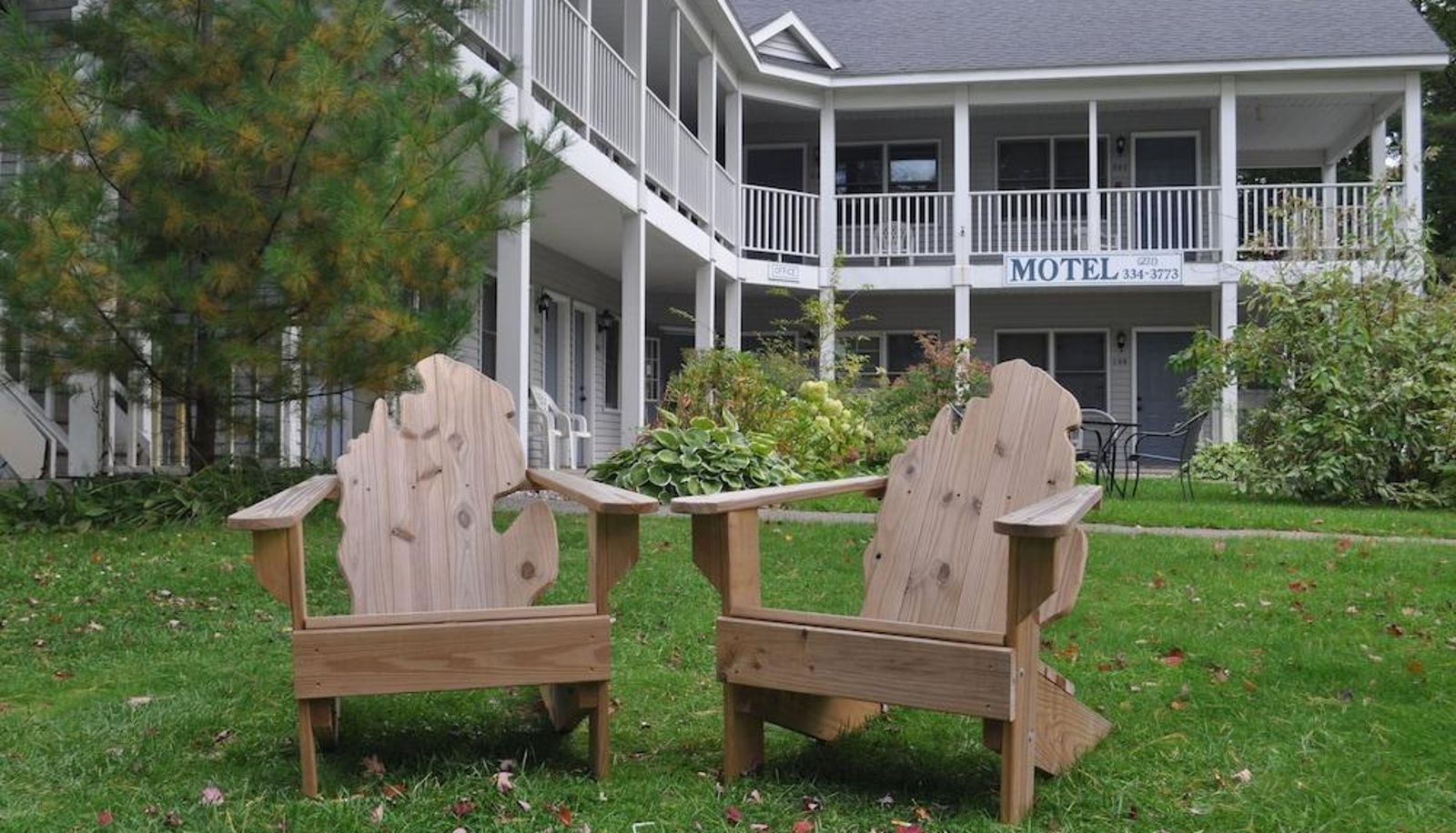 Info - M-22 Inn Glen Arbor