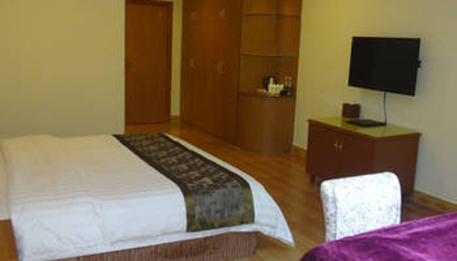 Room - 惠州淡水培根大酒店