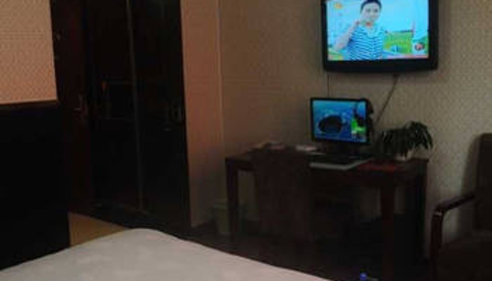 Camera - Huaihua Jintixiang Hotel (Municipal Government Store)