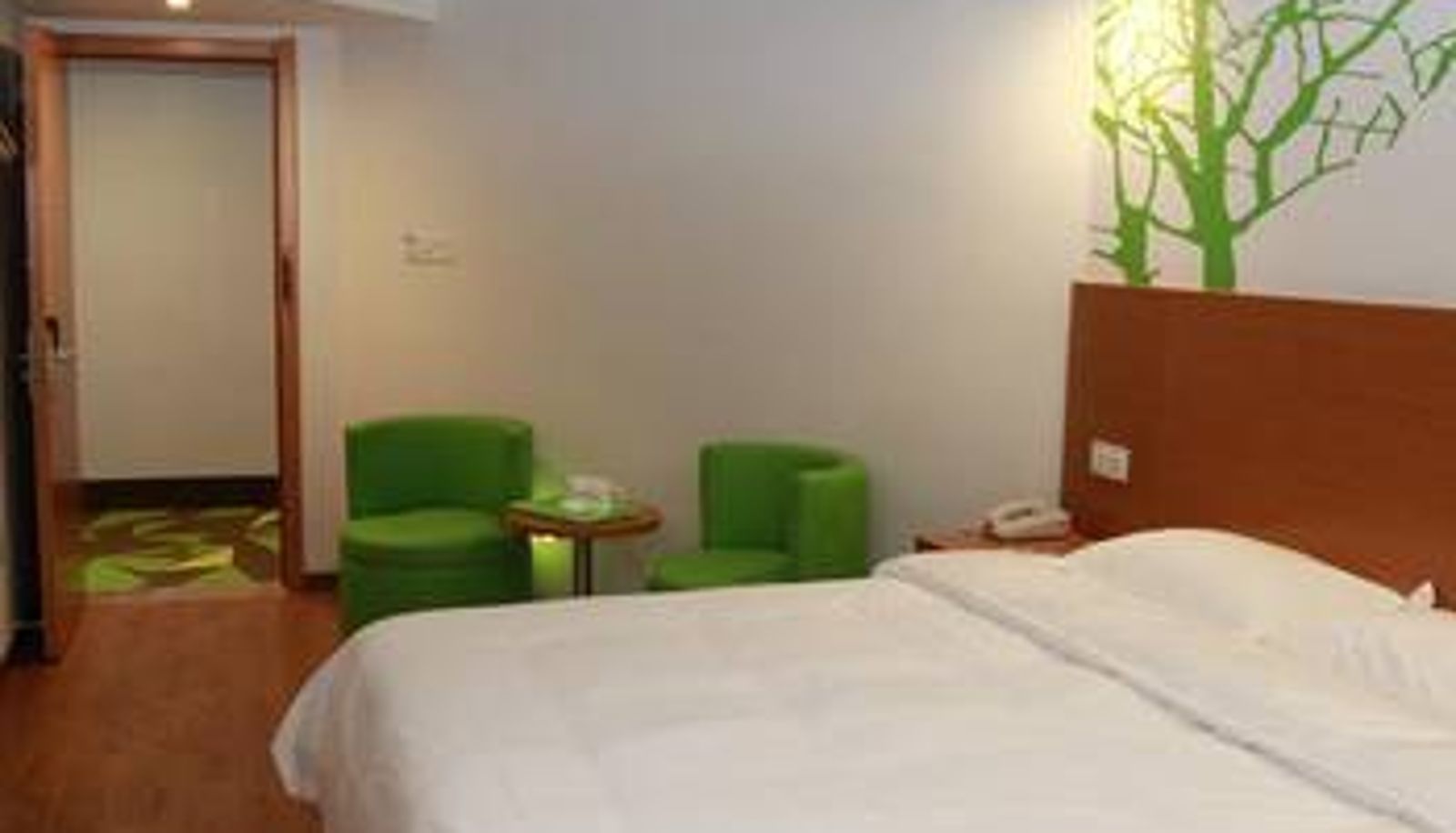 Camera - Qinglishu Hotel (Yangzhou Slender West Lake Dongguan Street Store)