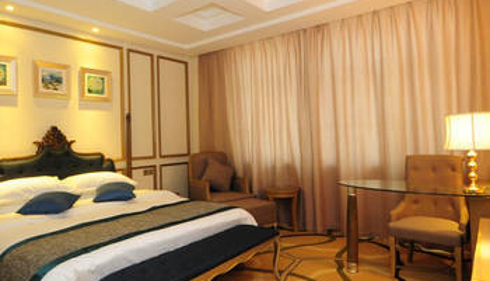 Zimmer - Dolphin Joy Esports Hotel (Hefei Railway Station Branch)