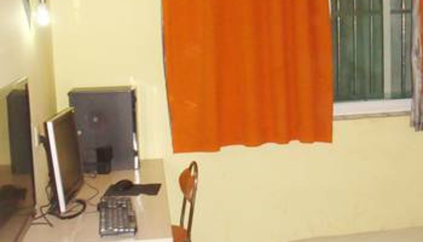 Kamer - Jinxiu Business Hotel (Caochong Branch)
