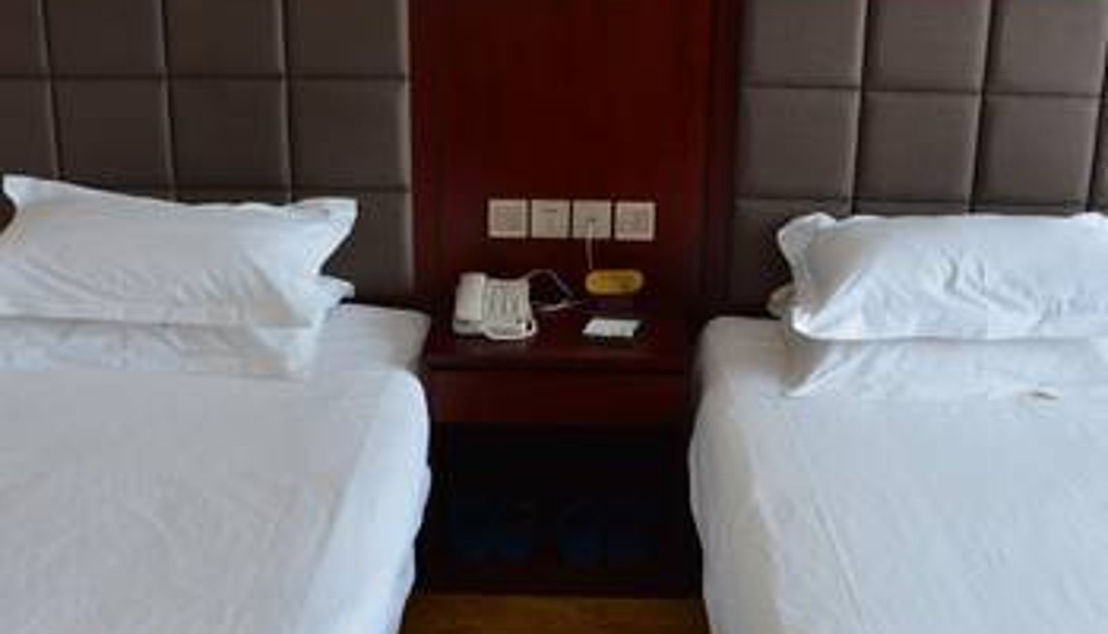 Kamer - Shuntai Business Hotel