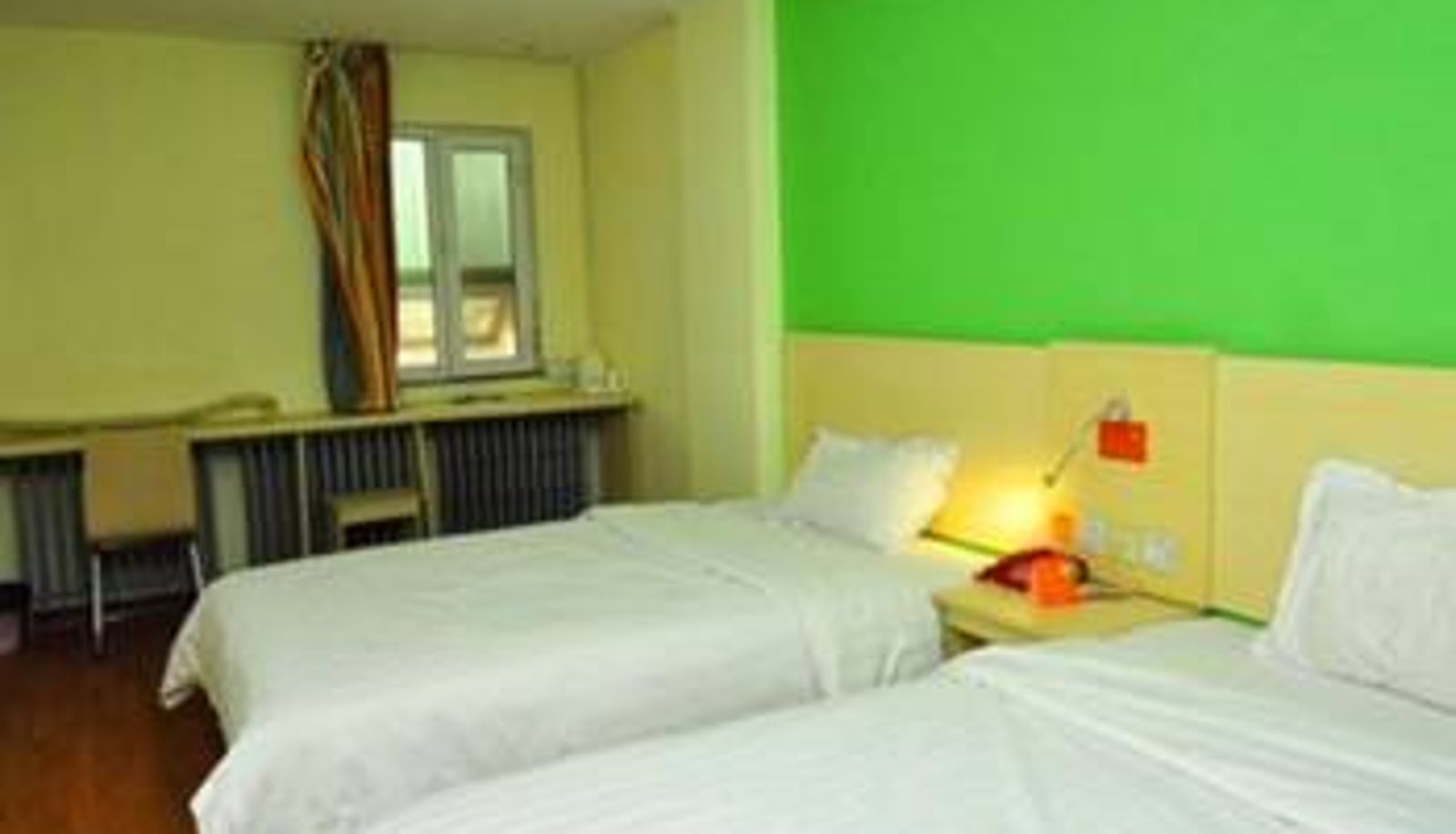 Kamer - Dezhou Development Zone) Greenhouse Smart Selection Hotel (High speed Rail Station Sanba East Road Branch