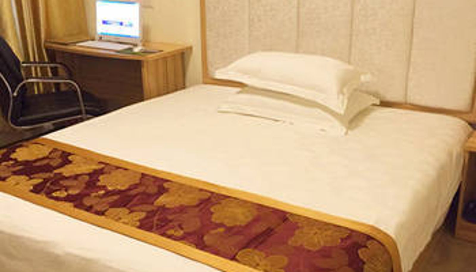 Room - 云浮新兴友情连锁酒店