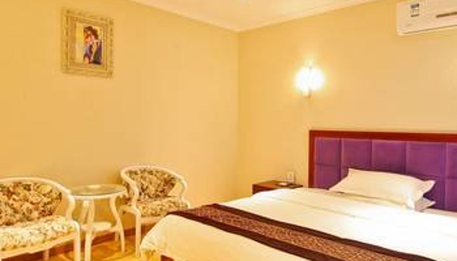 Camera - Xiyue Business Hotel